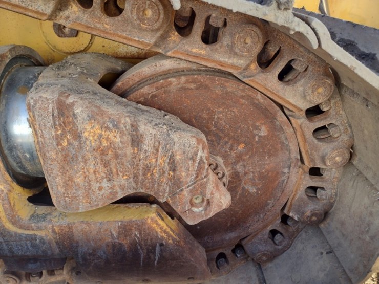 2004-caterpillar-d6r-xl-image-25