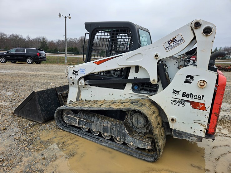 2018-bobcat-t770-image-6