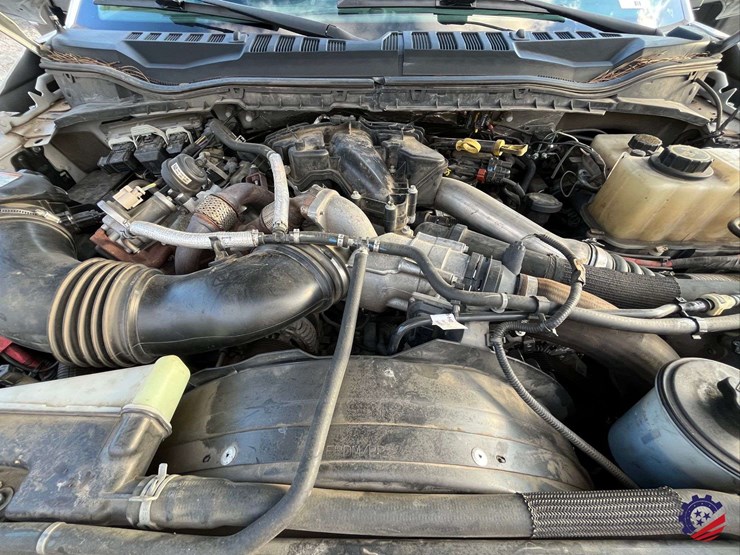 2019-ford-f350-xl-image-41