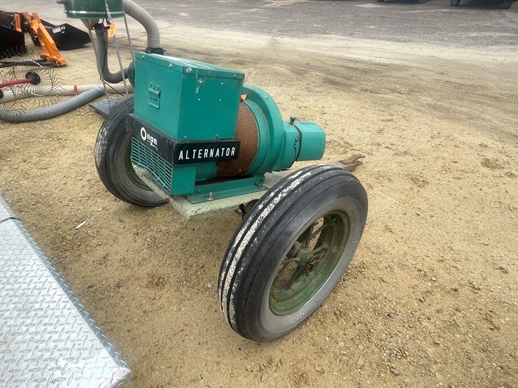 #1469-•-onan-pto-generator-image-5