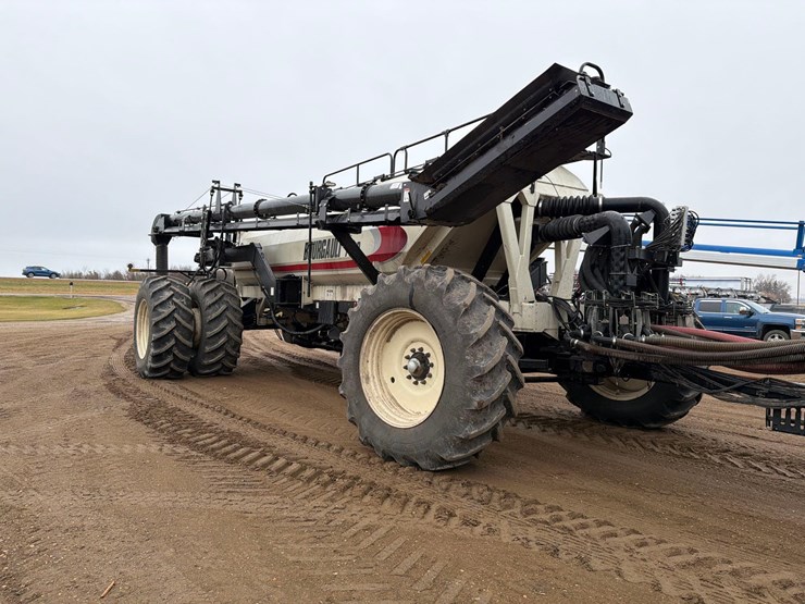 2016-bourgault-3320-66-image-46