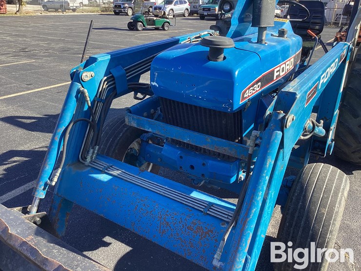 1993-new-holland-4630-image-17