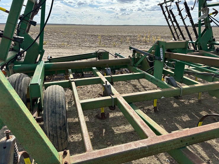 john-deere-38-image-41