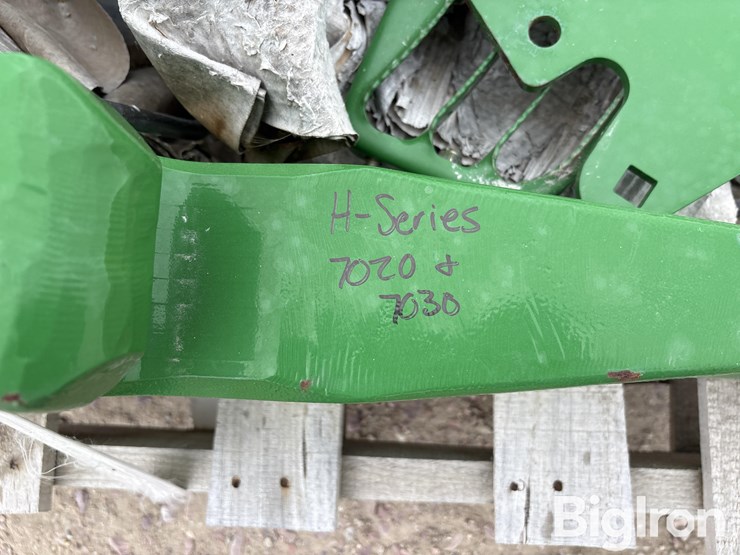 john-deere-h-image-9