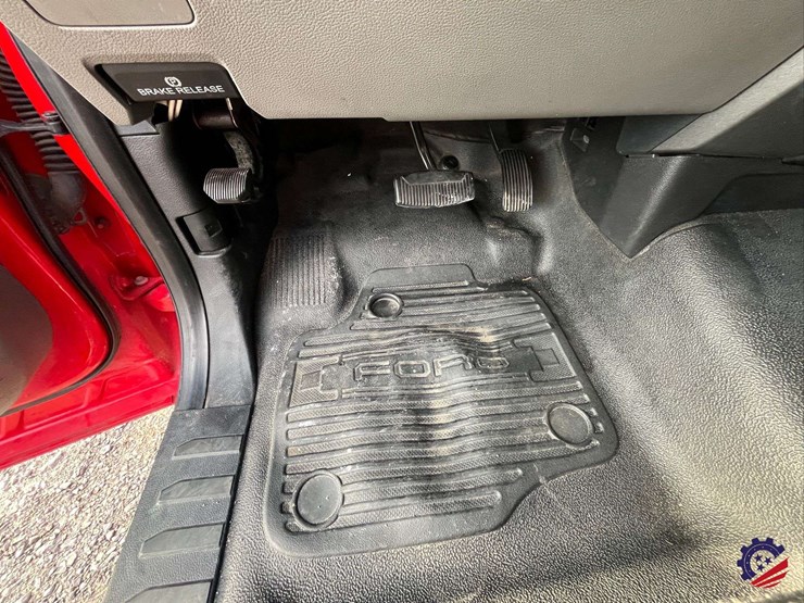 2017-ford-f350-xl-image-61