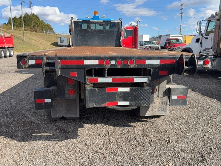 2004-caterpillar-c12-image-9