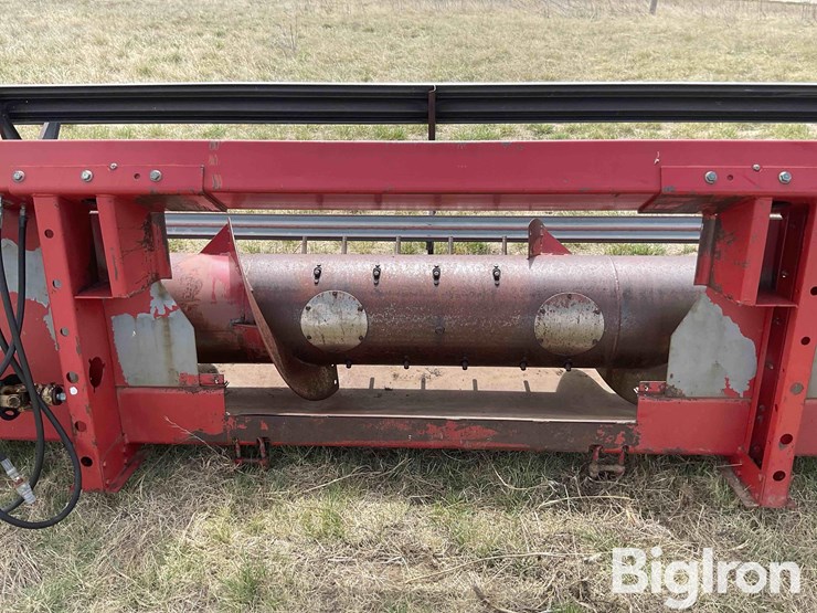 1990-case-ih-1010-image-9