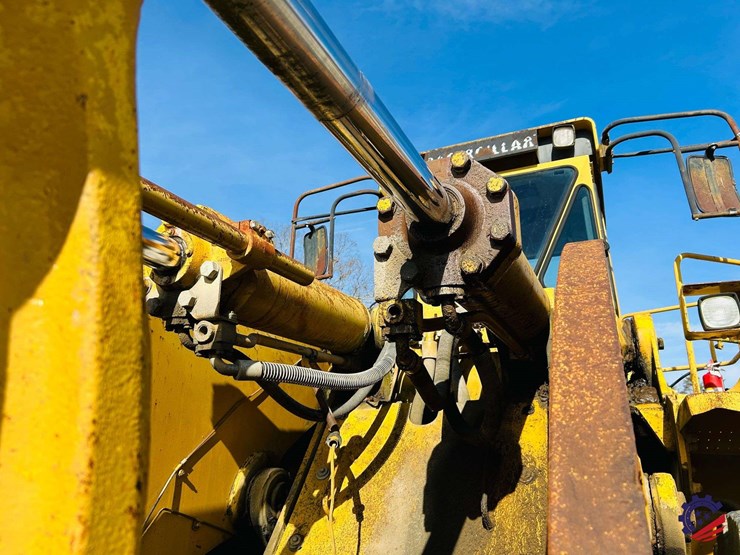 1996-caterpillar-988f-image-23