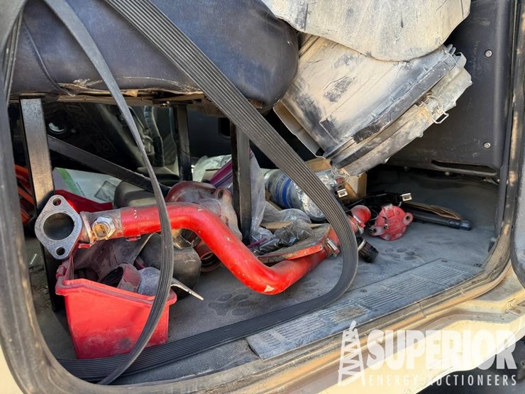 (x)-(3-1)-2017-mack-cxu633t-t/a-truck-tractor-w/-...-image-8