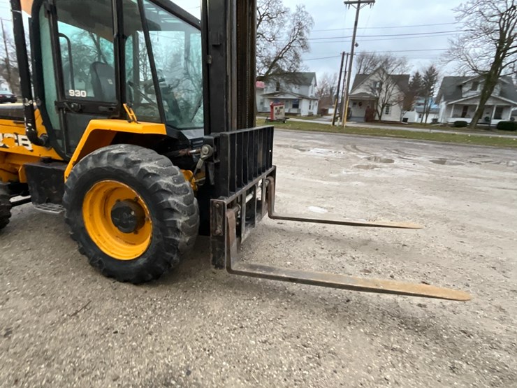 2015-jcb-930-image-9