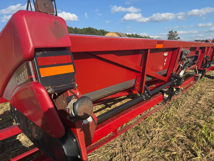 2011-case-ih-3412-image-26