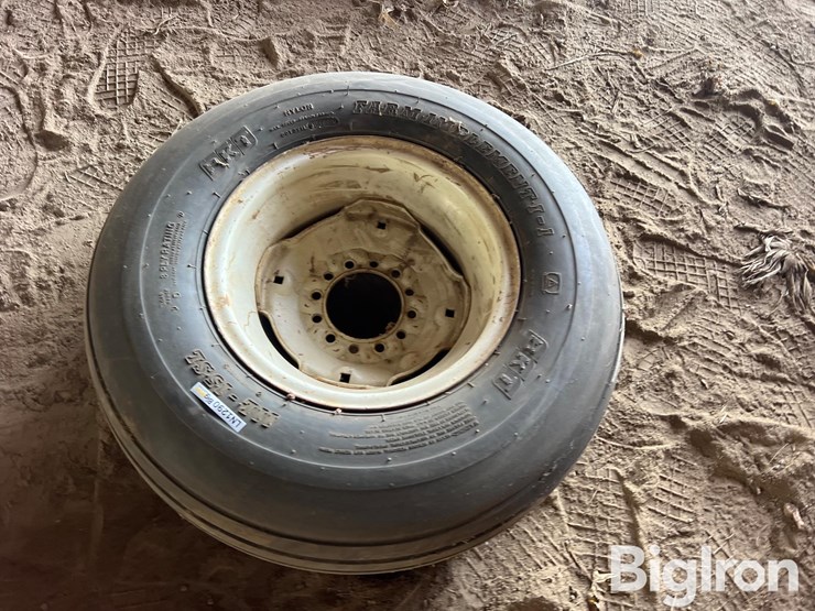 farm-implement-tire-&-rim-11l-15sl-image-7