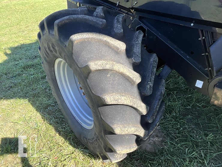 2012-case-ih-7130-image-12