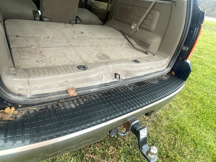 2004-ford-explorer-image-34