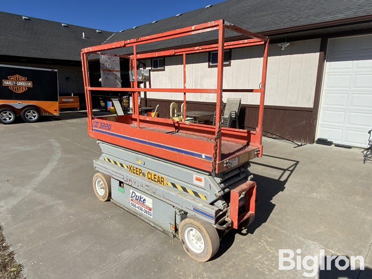 1998-skyjack-sjiii3220-image-1