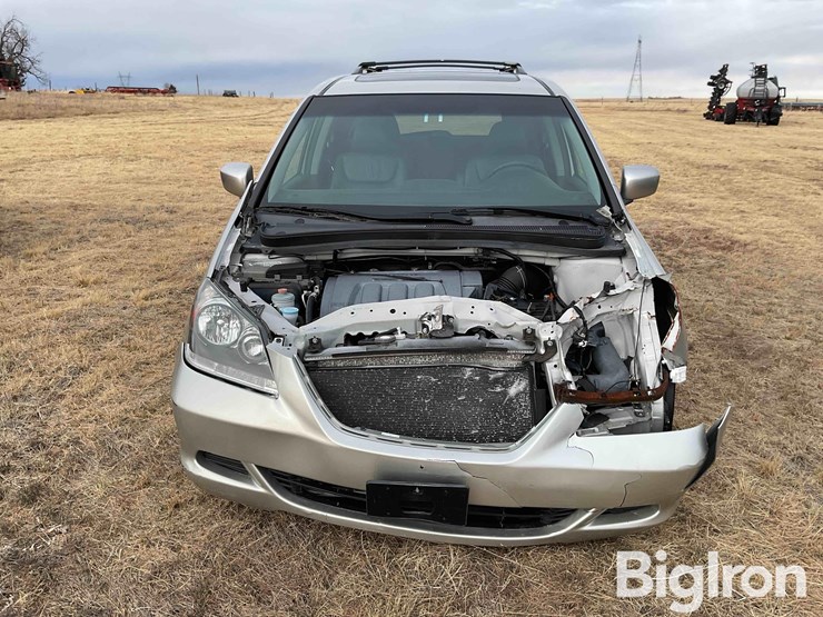 2005-honda-odyssey-image-2