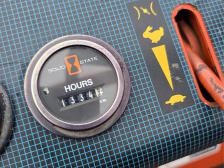 ditch-witch-3700-image-19