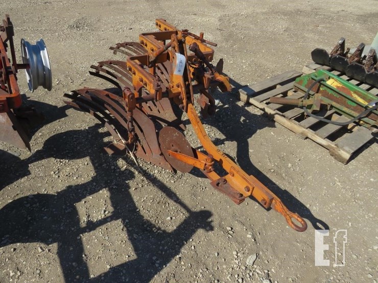 ac-3-bottom-slat-bottom-plow-135-image-1