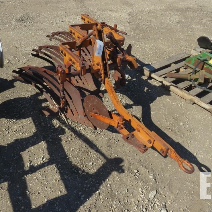 AC 3 BOTTOM SLAT BOTTOM PLOW 135