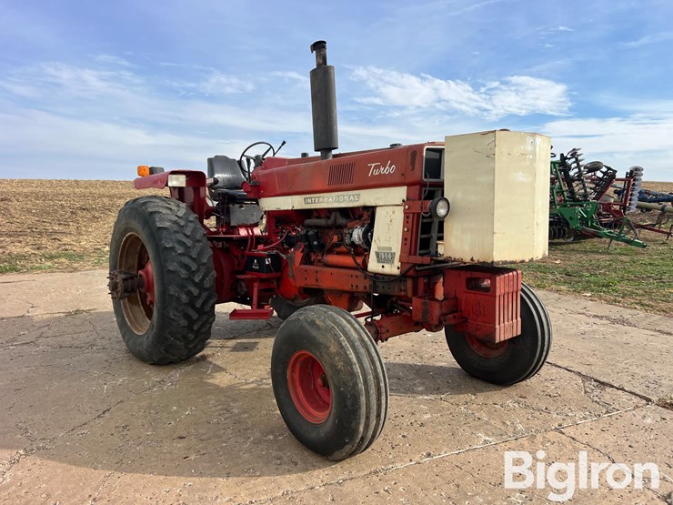 1975-international-1566-image-3