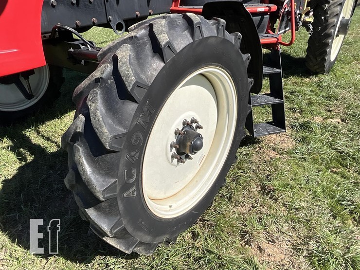 2012-apache-as720-image-24