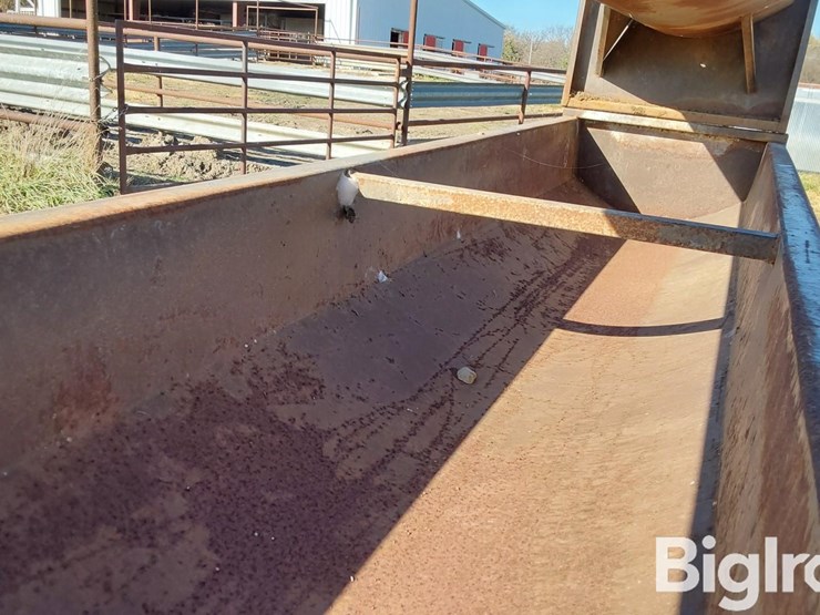 prairie-products-12'-metal-feed-bunks-image-15