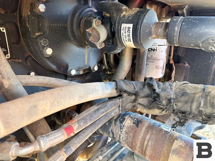 2014-case-ih-370-image-44