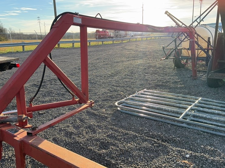 new-holland-252-image-7