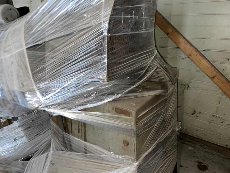 #1421-•-sunnen-horizontal-hone-(independence,-wi)-image-12