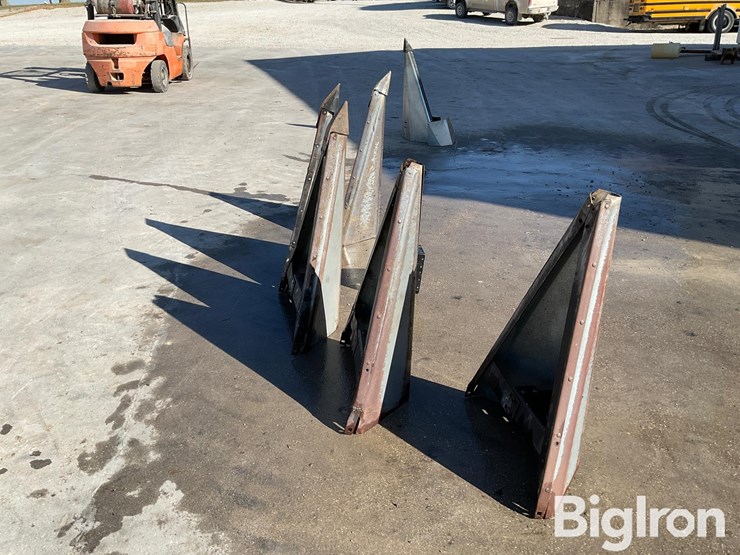 gleaner-1230-image-6