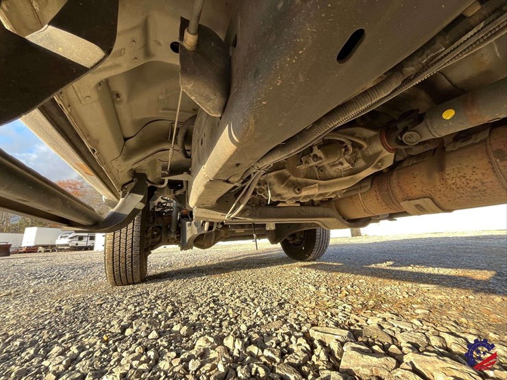 2019-ford-f350-xl-image-24