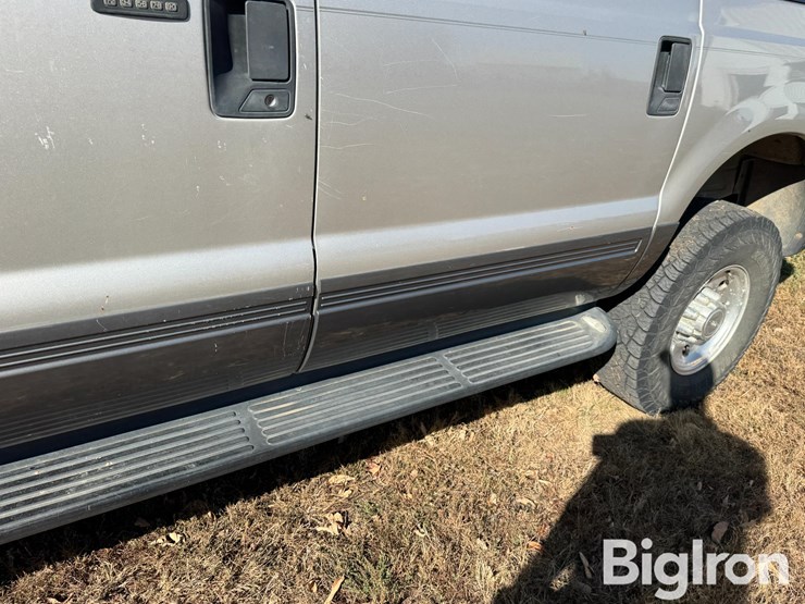 2003-ford-excursion-image-14