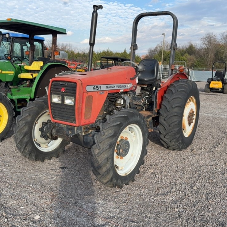 MASSEY-FERGUSON 451