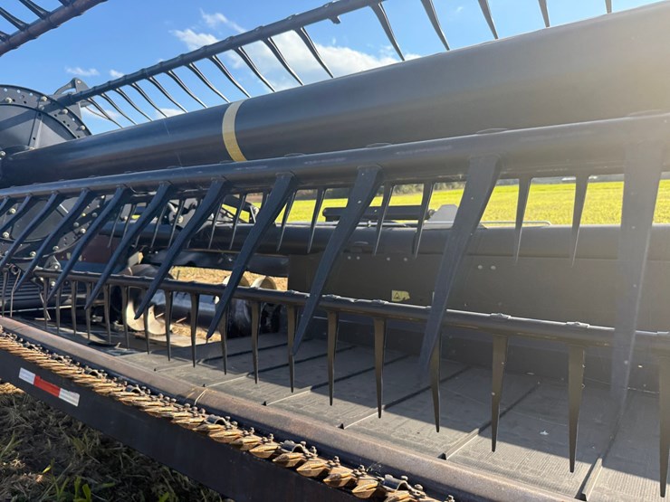 2014-macdon-40-foot-flex-draper-head----header-cart-not-included-image-30