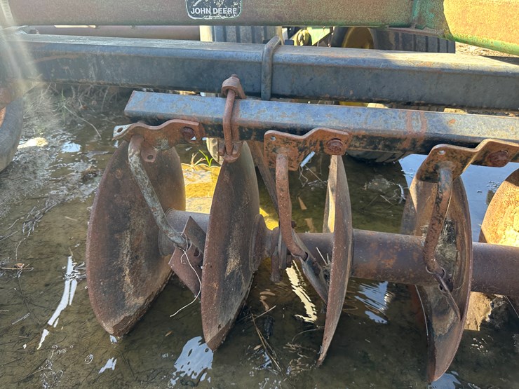 john-deere-26-image-17