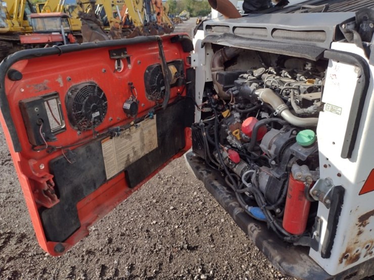 bobcat-t770-image-39