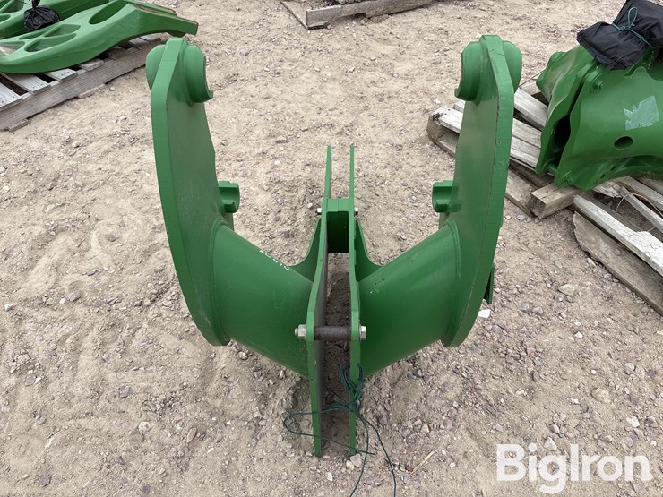 john-deere-6100d-image-2