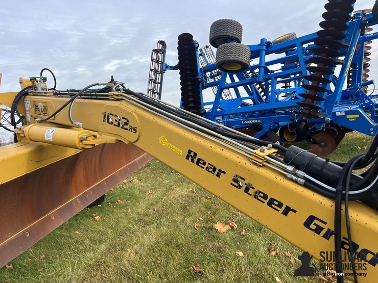 2017-landoll-1632rs-rear-steer-pull-type-grader-image-15