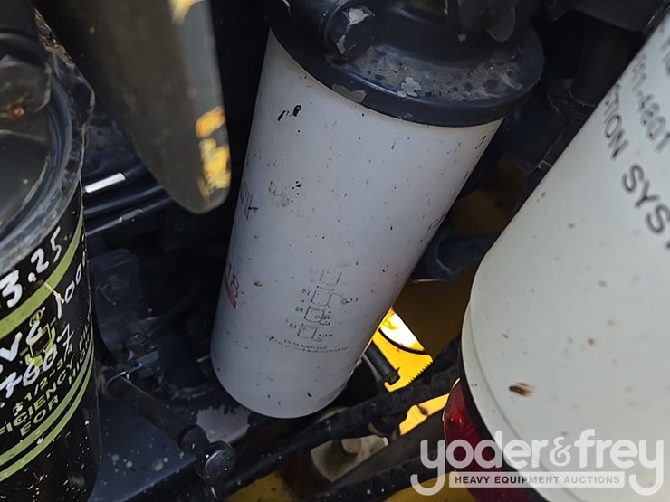 2022-komatsu-pc490-lc-11-image-78