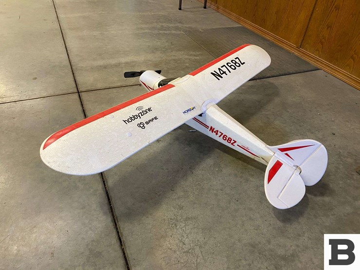 horizon-hobby-super-cub-model-airplane-image-3