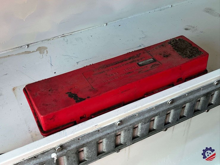 2017-ford-f350-xl-image-35