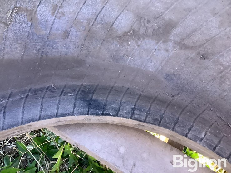 michelin-xmcl-400/70r20-radial-bar-tire-image-10