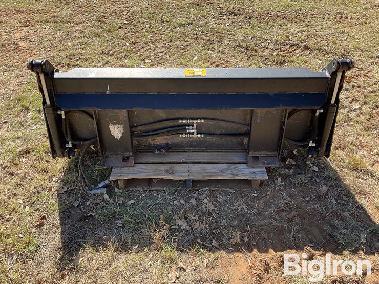 jcb-m335-4-in-1-loader-bucket-image-6