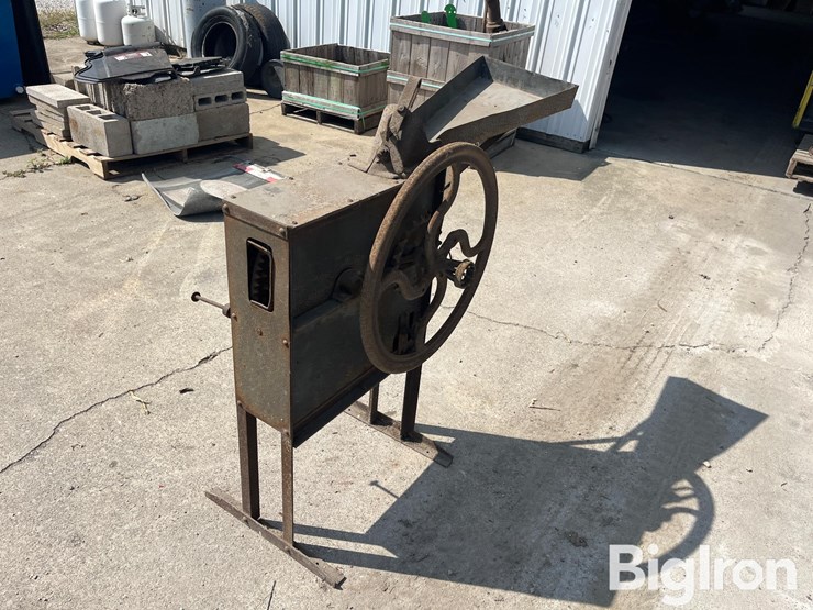 corn-sheller-image-5