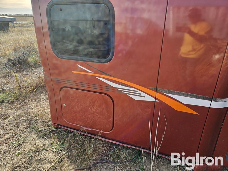 peterbilt-387-image-19