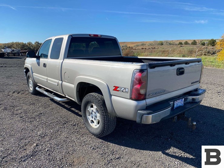 2004-chevrolet-silverado-1500-image-4
