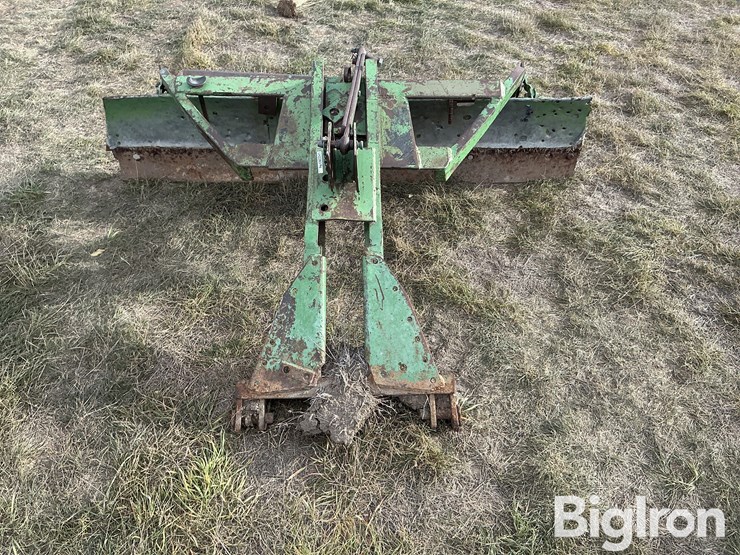 john-deere-70-image-2