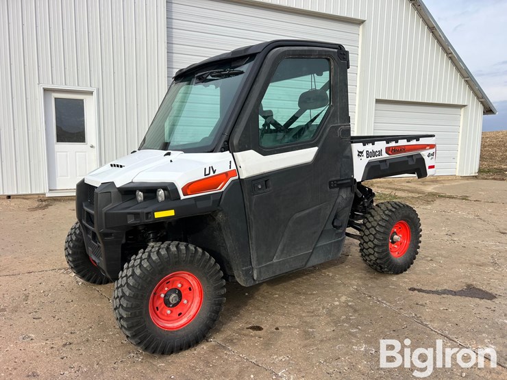 2024-bobcat-uv34-image-1