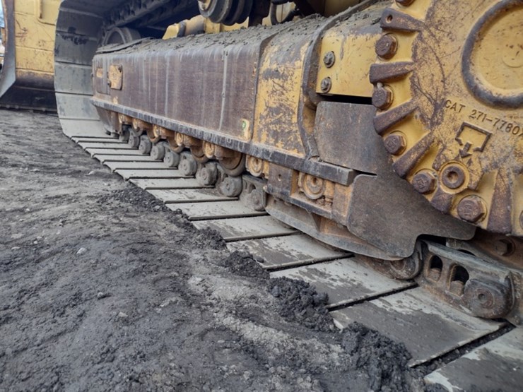 caterpillar-d5k2-lgp-image-25