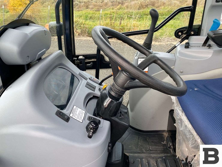 2019-new-holland-boomer-40-image-47